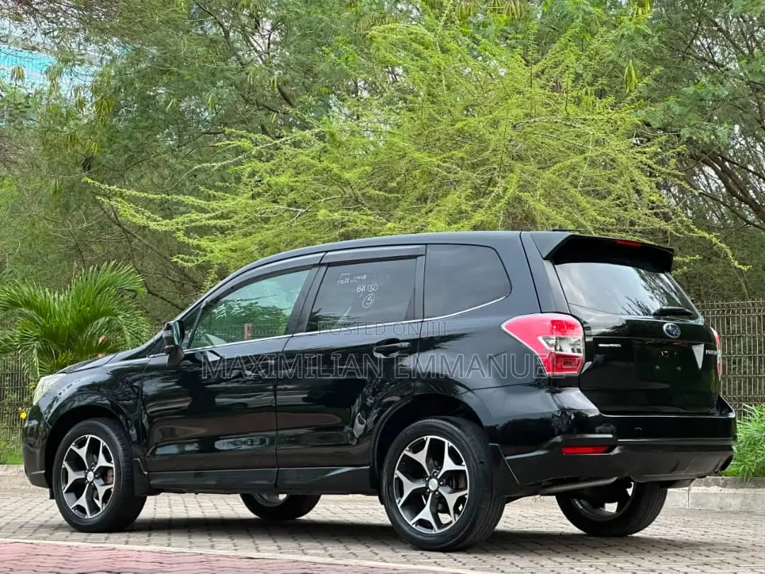 Subaru Forester 2014 Black