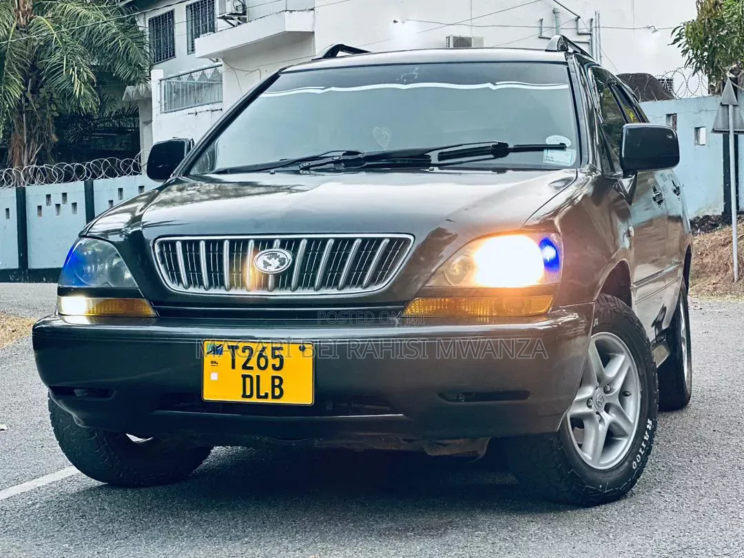 Toyota Harrier 2005 Black