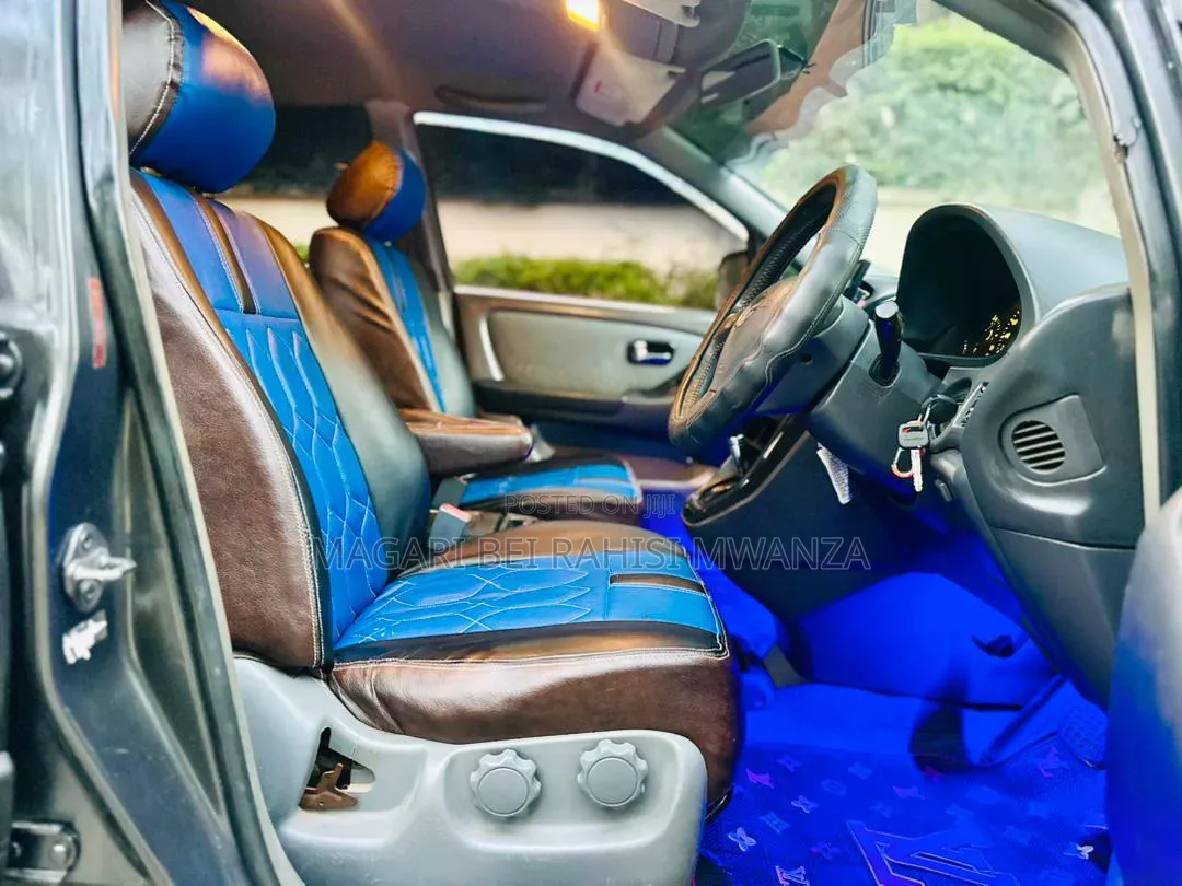 Toyota Harrier 2005 Black