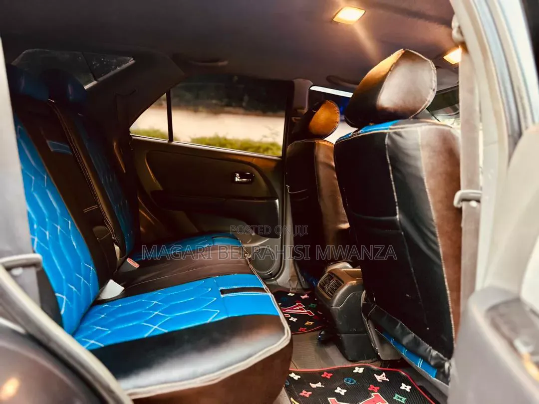 Toyota Harrier 2005 Black