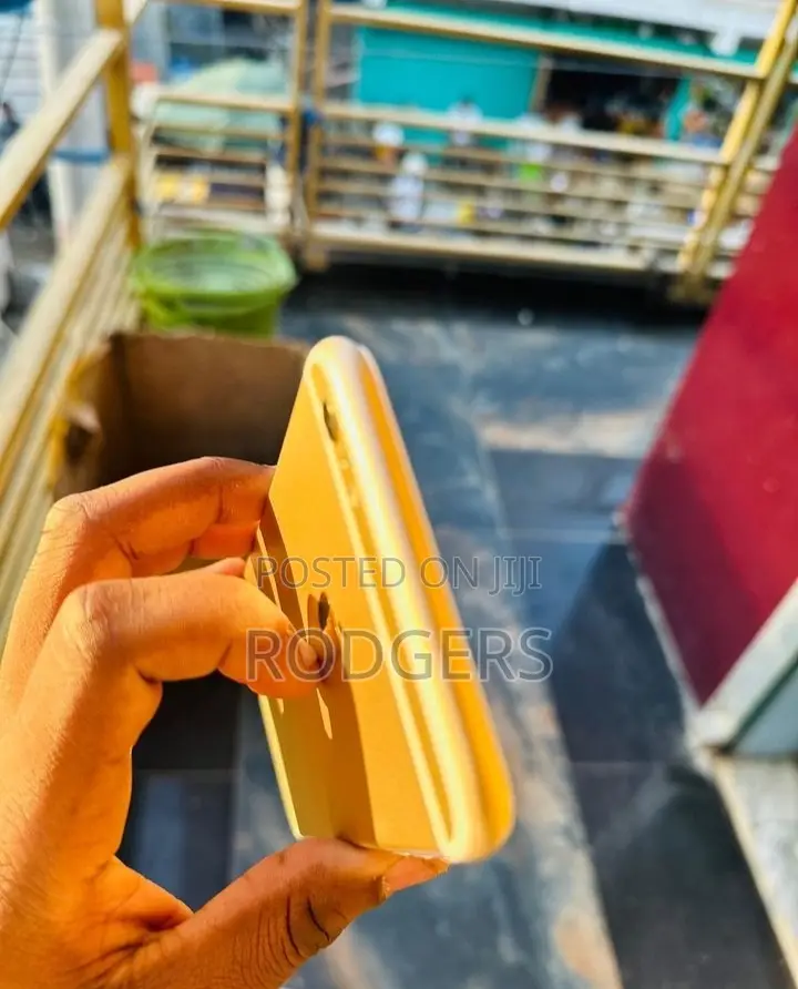 New Apple iPhone 6 Plus 128 GB Gold