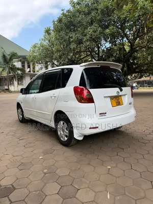 Toyota Corolla Spacio 2004 White