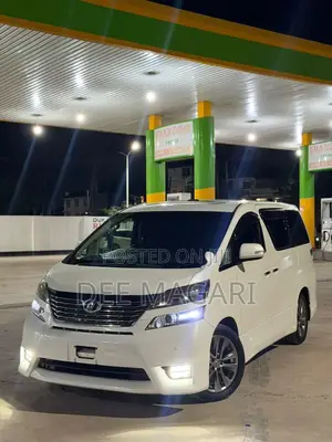 Toyota Vellfire 2008 White