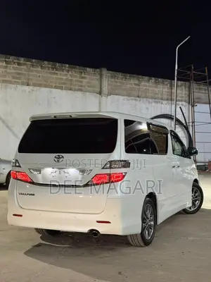 Toyota Vellfire 2008 White