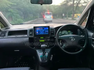 Toyota Corolla Spacio 2003 Silver