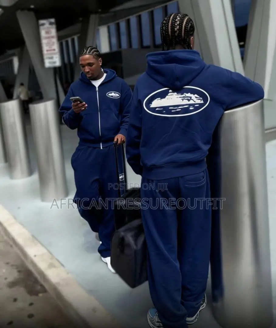 Corteiz Island Puff Tracksuit Featuring Alcatraz Logo