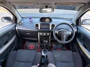 Toyota IST 2004 Ivory