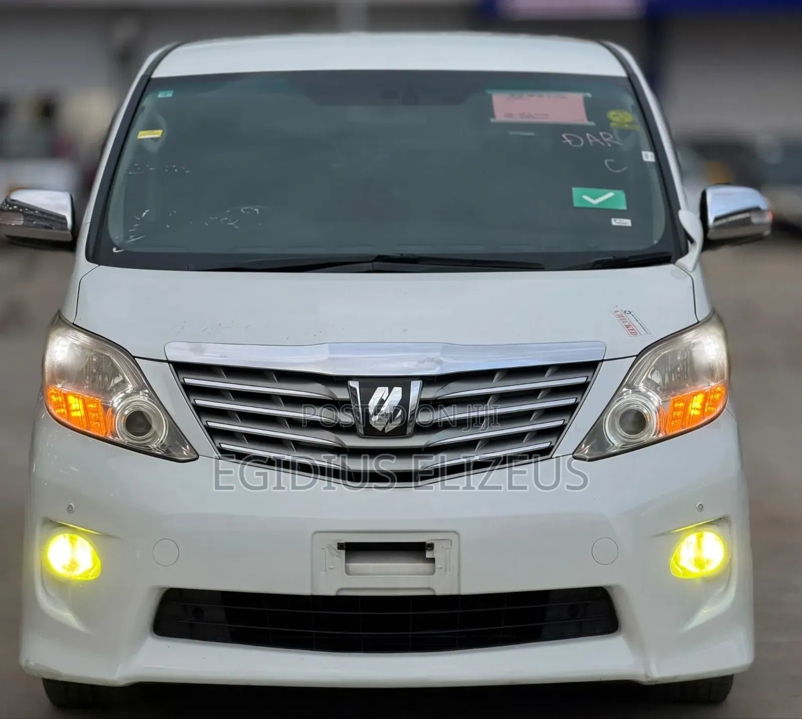 Toyota Alphard 2012 White