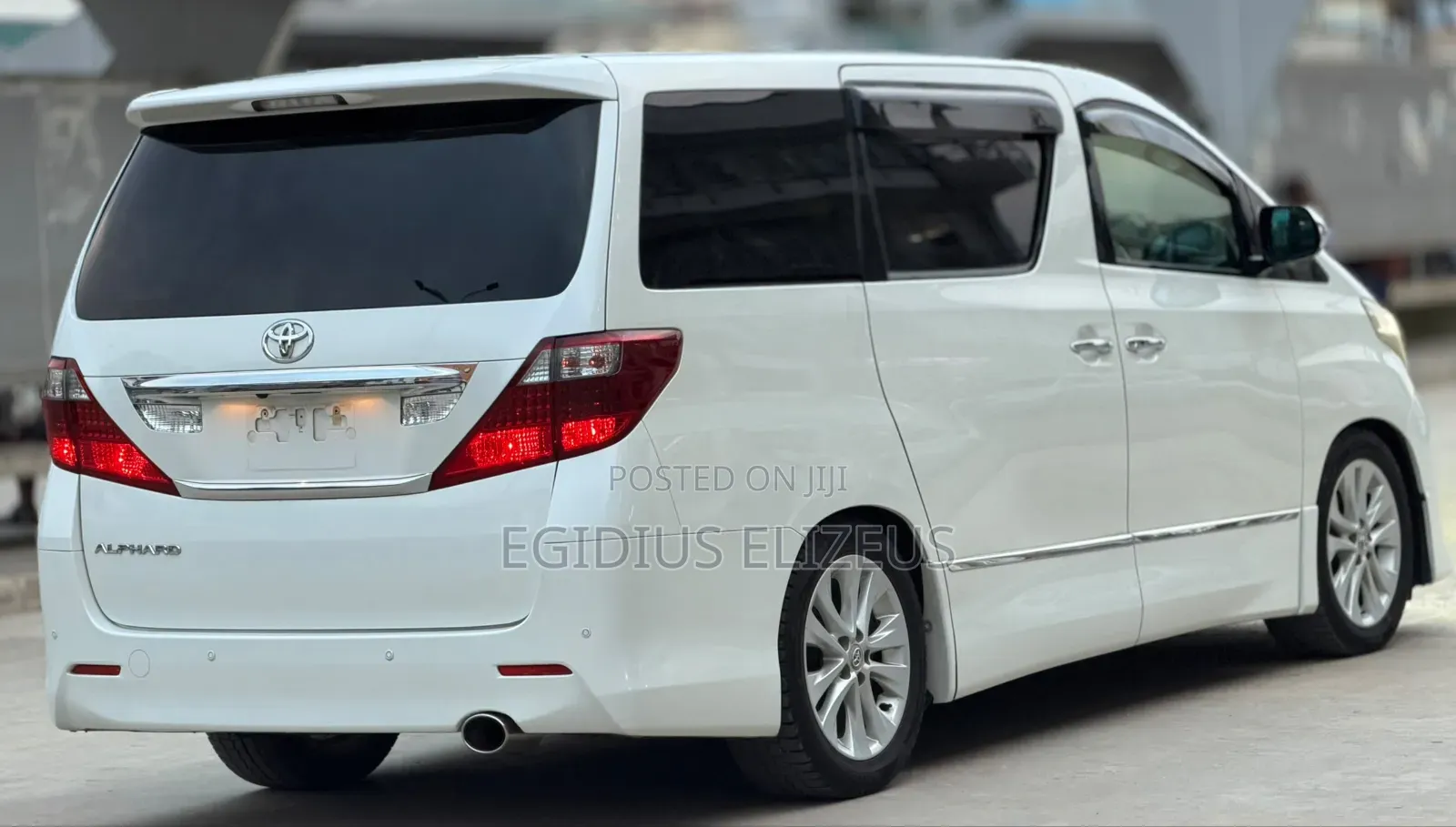 Toyota Alphard 2012 White