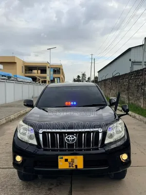 Toyota Land Cruiser Prado 2011 Black