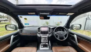 Toyota Land Cruiser 2018 Gold