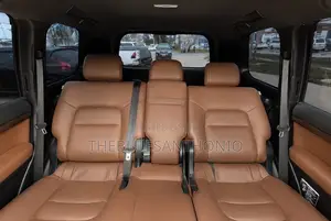 Toyota Land Cruiser 2018 Gold
