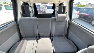 Toyota Noah 2009 Gray