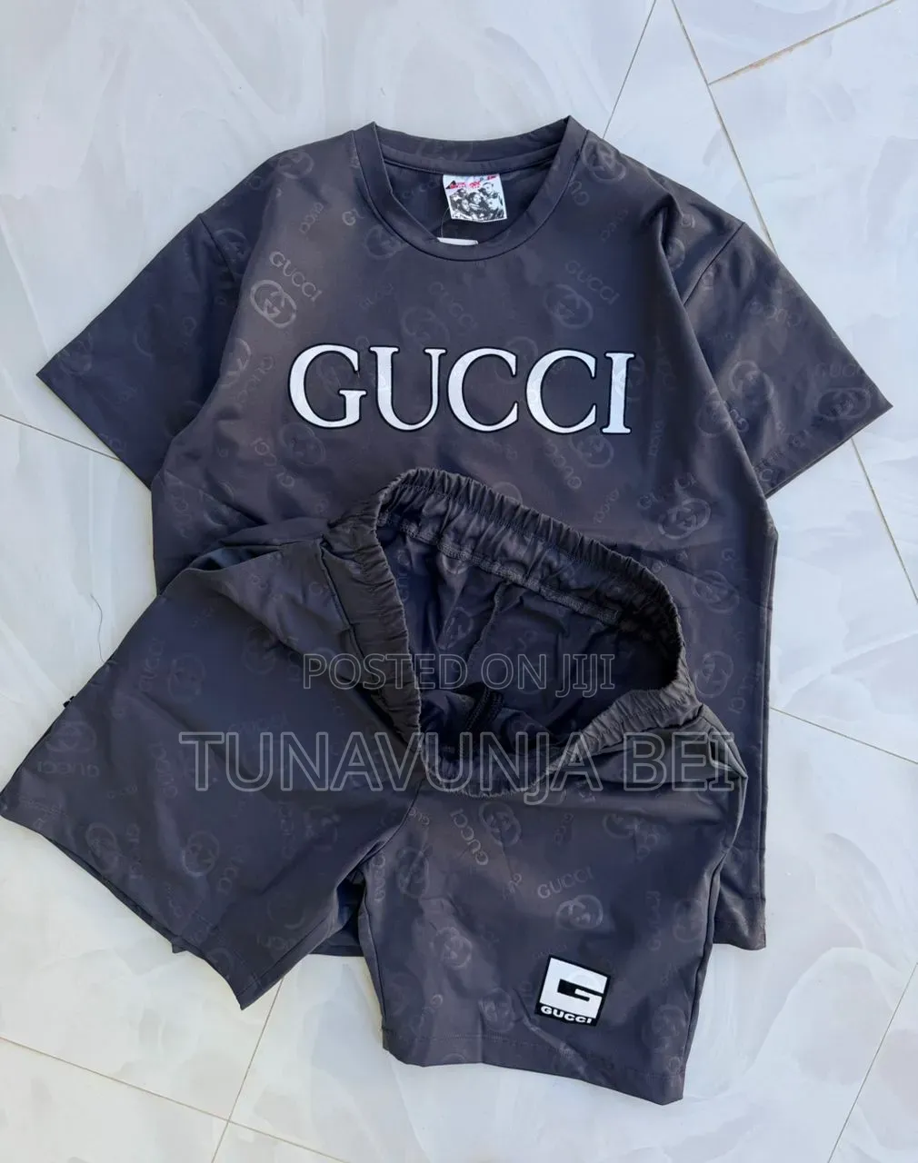 2pic Pens T Shirt Gucci Brand