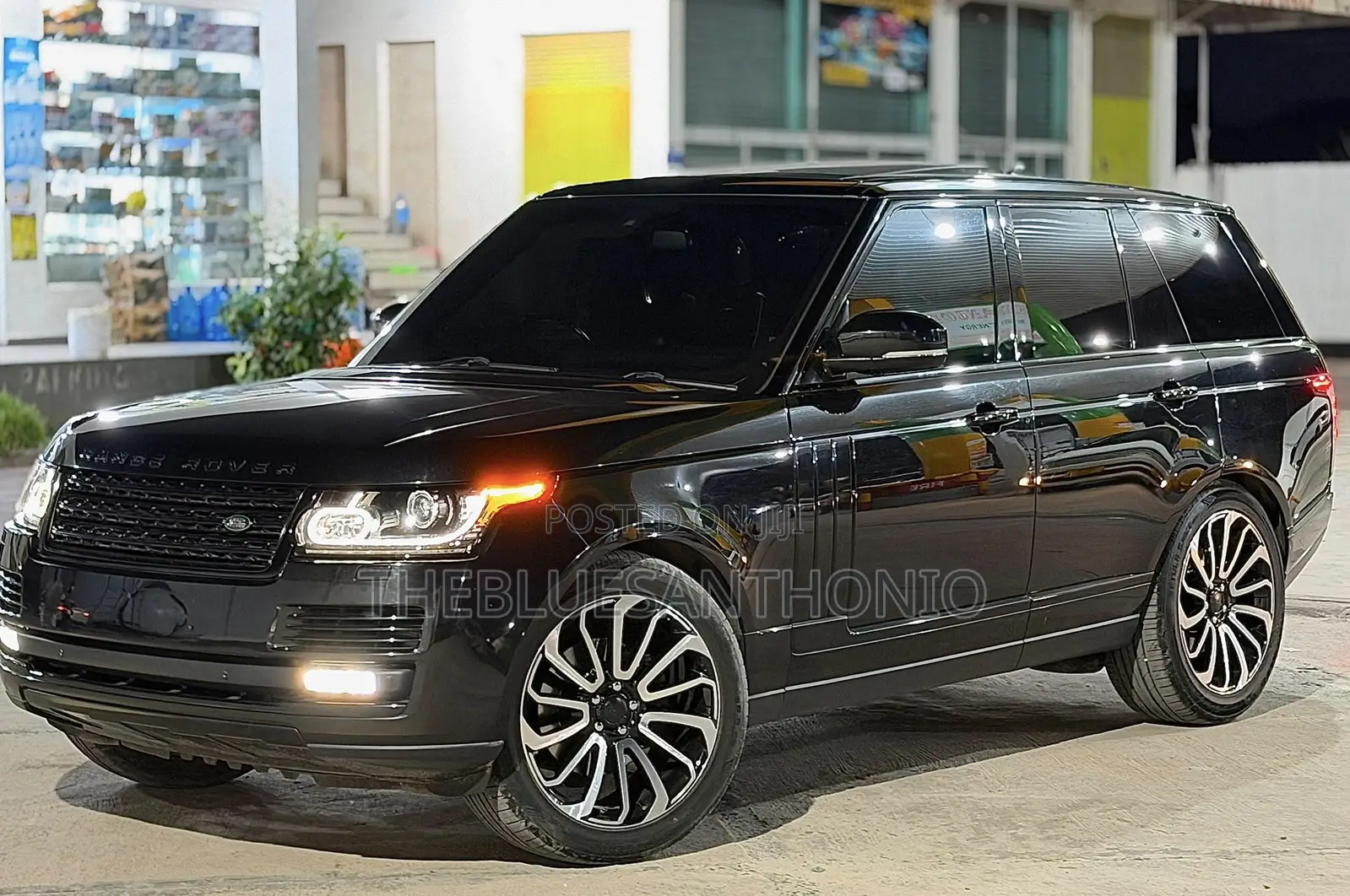 Land Rover Range Rover Vogue 2016 Black
