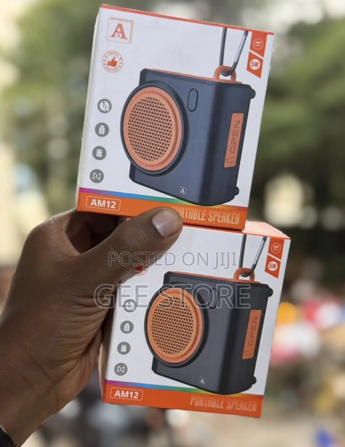 Radio Am12 Camera