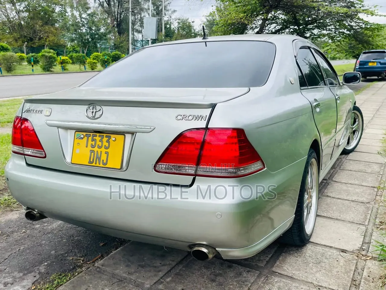Toyota Crown Royale 2005 Silver