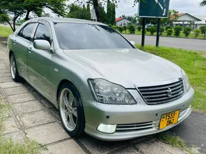Toyota Crown Royale 2005 Silver