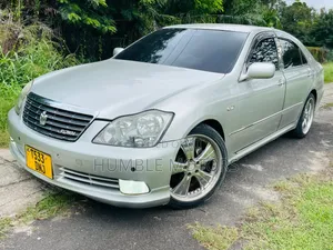 Toyota Crown Royale 2005 Silver