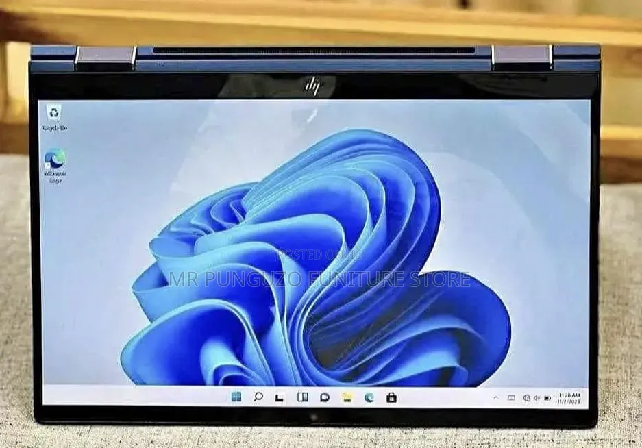 New Laptop HP Elite Dragonfly x360 8th Gen 8GB Intel Core i5 SSD 256GB