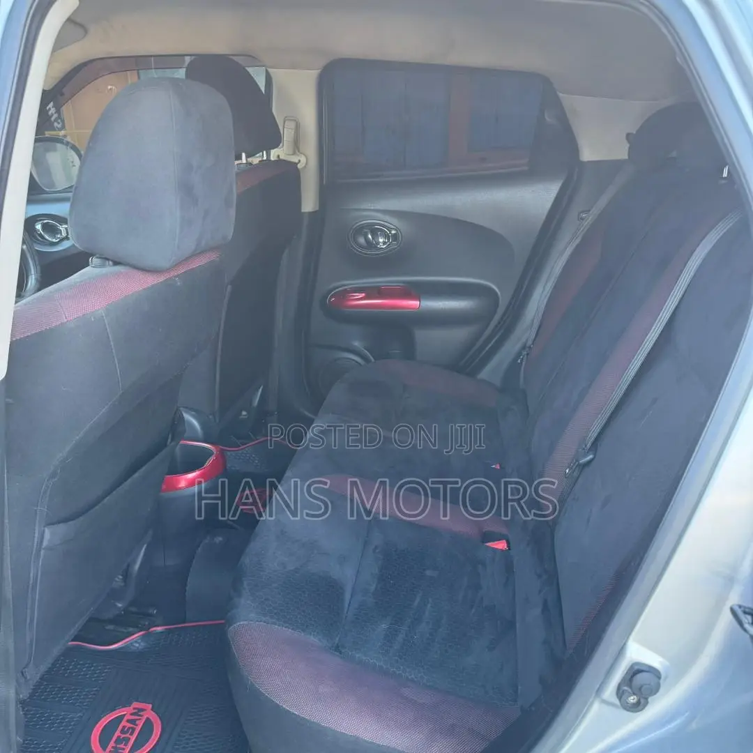 Nissan Juke 2011 Silver