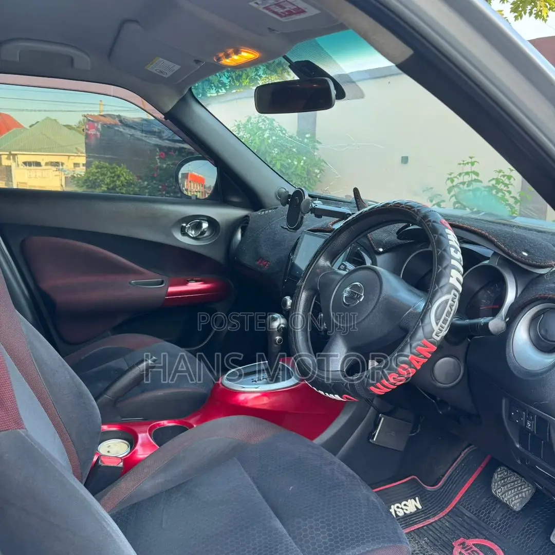 Nissan Juke 2011 Silver