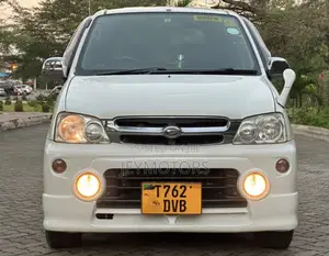 Daihatsu Terios Automatic 2004 White