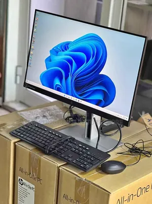 New Desktop Computer HP ProDesk 600 G3 8GB Intel Core i3 HDD 500GB