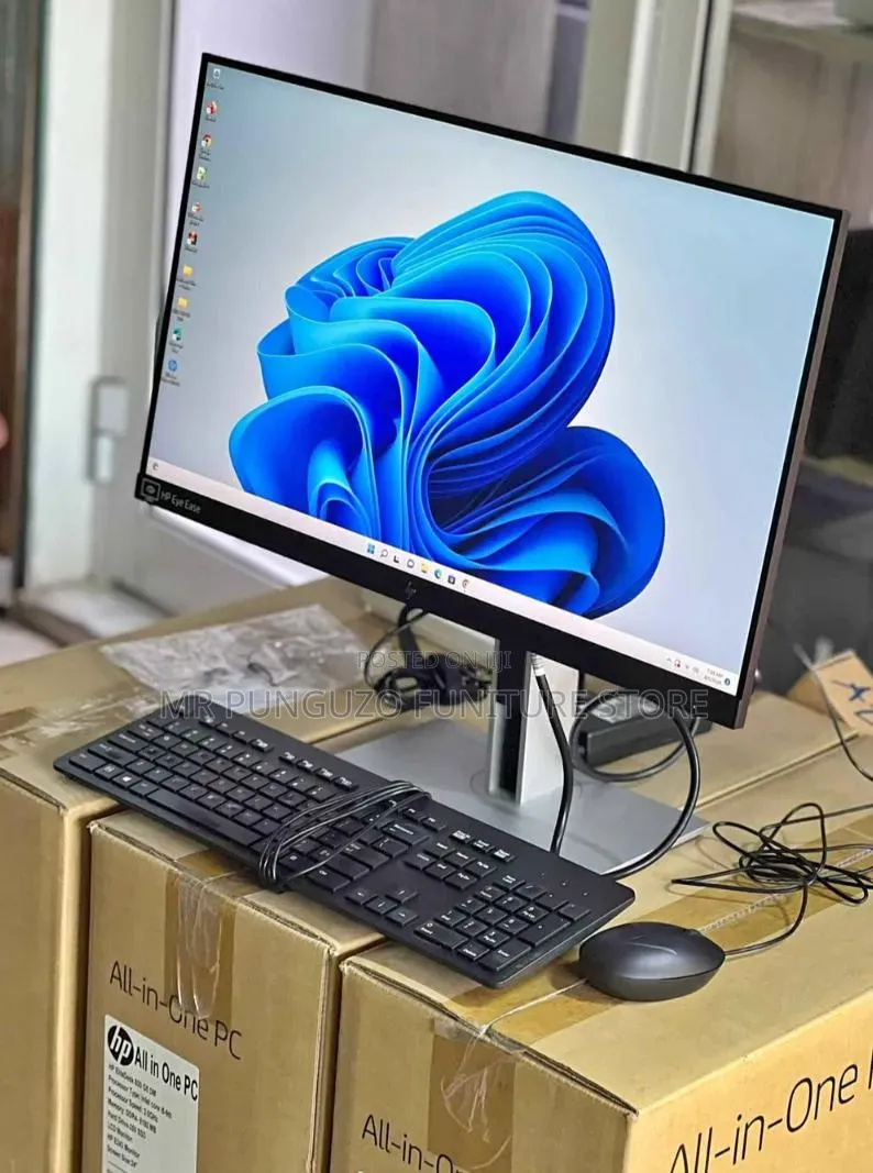 New Desktop Computer HP ProDesk 600 G3 8GB Intel Core i3 HDD 500GB