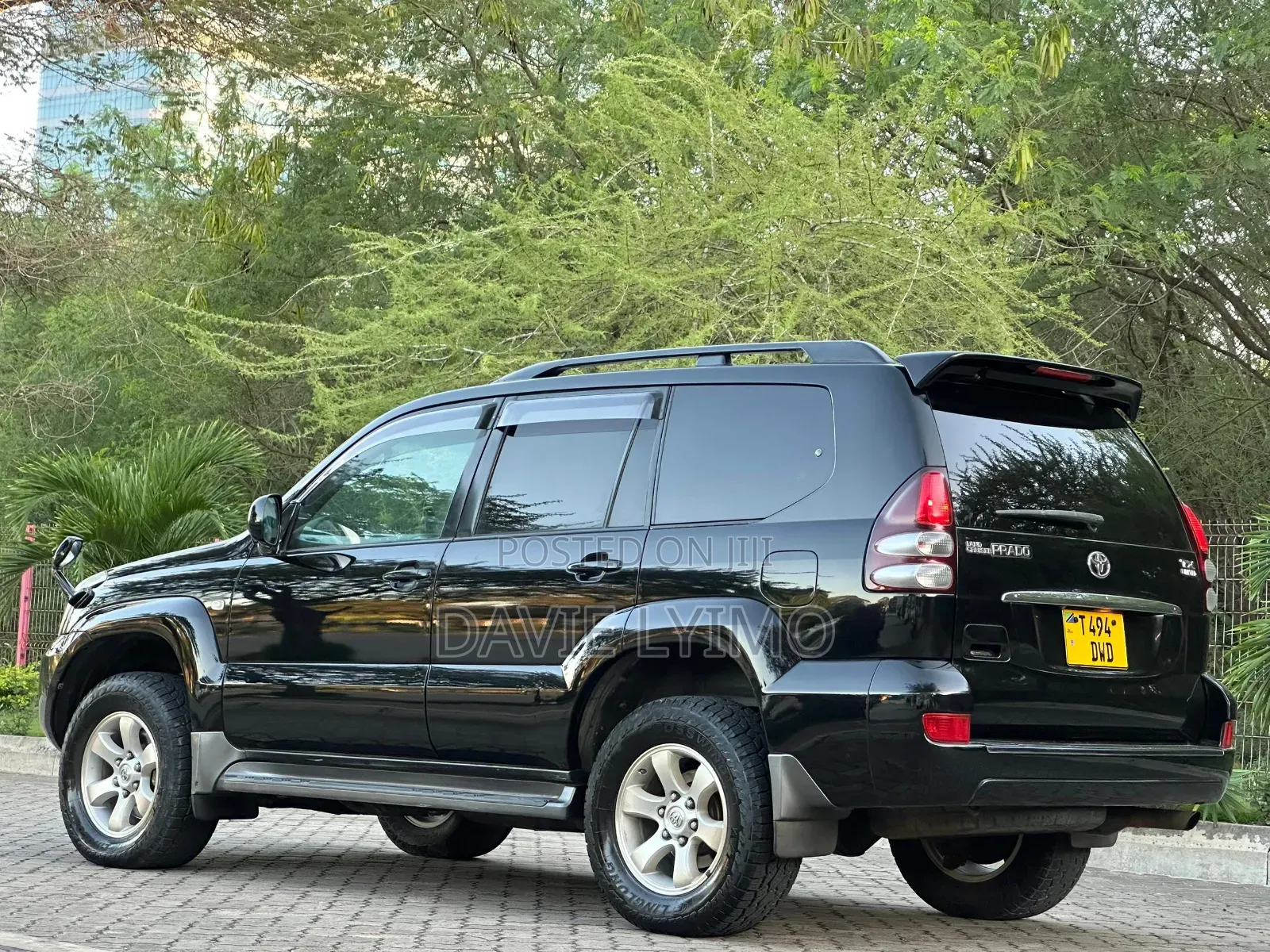 Toyota Land Cruiser Prado 2005 Black