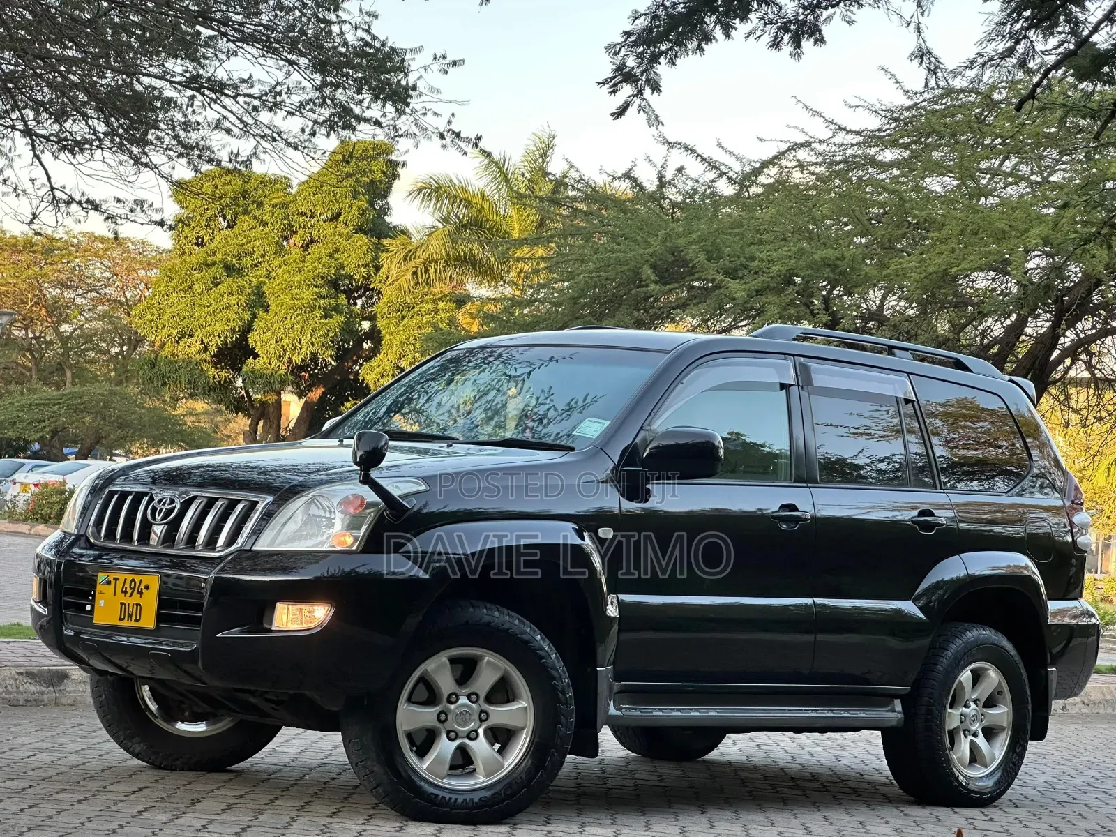 Toyota Land Cruiser Prado 2005 Black
