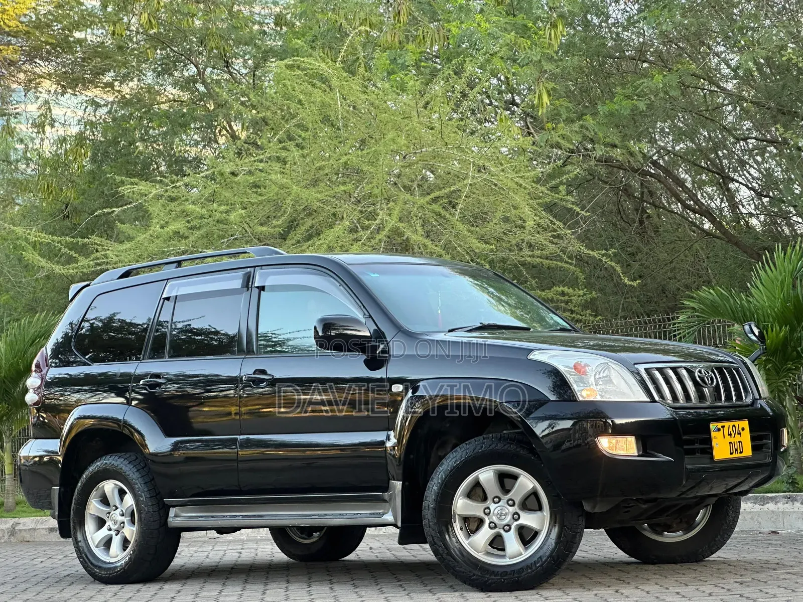 Toyota Land Cruiser Prado 2005 Black