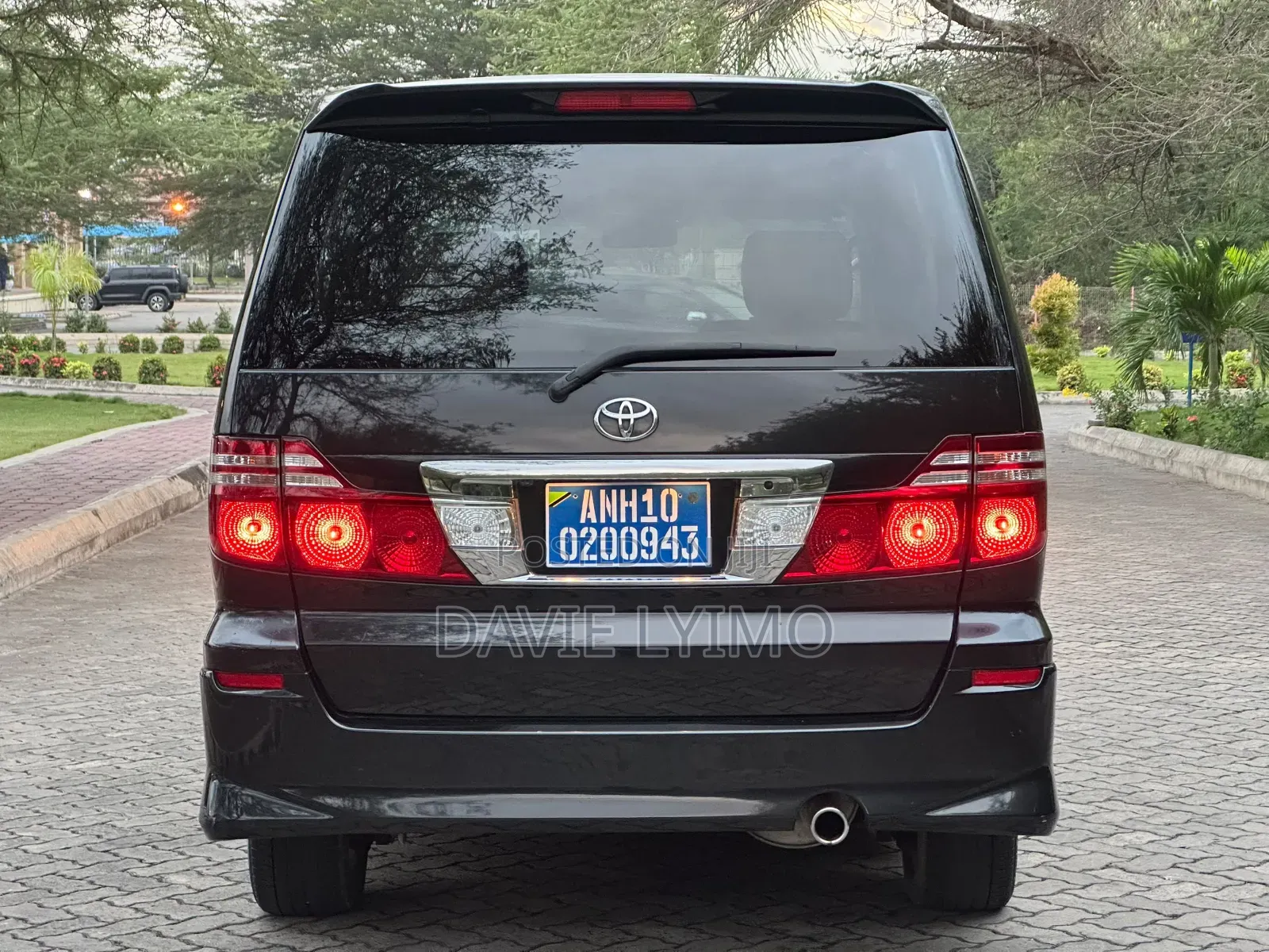 Toyota Alphard 2007 Black