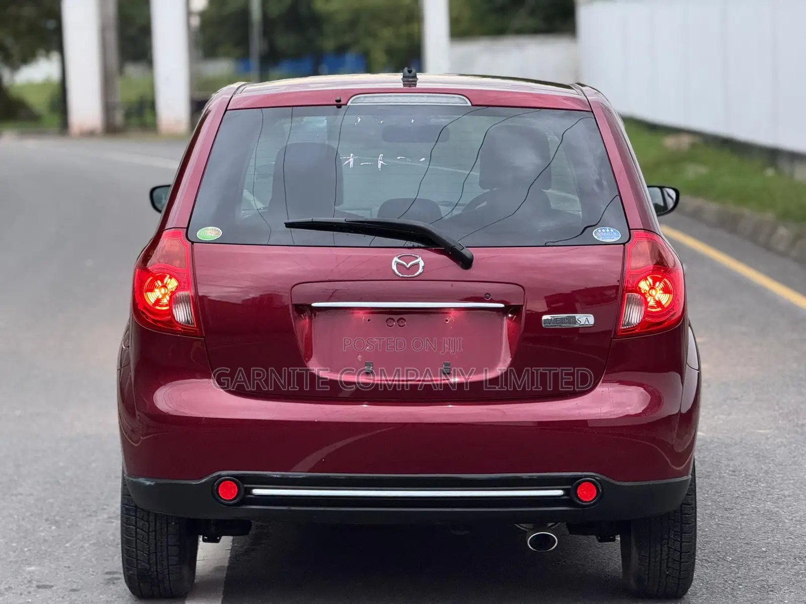 Mazda Verisa 2011 Maroon