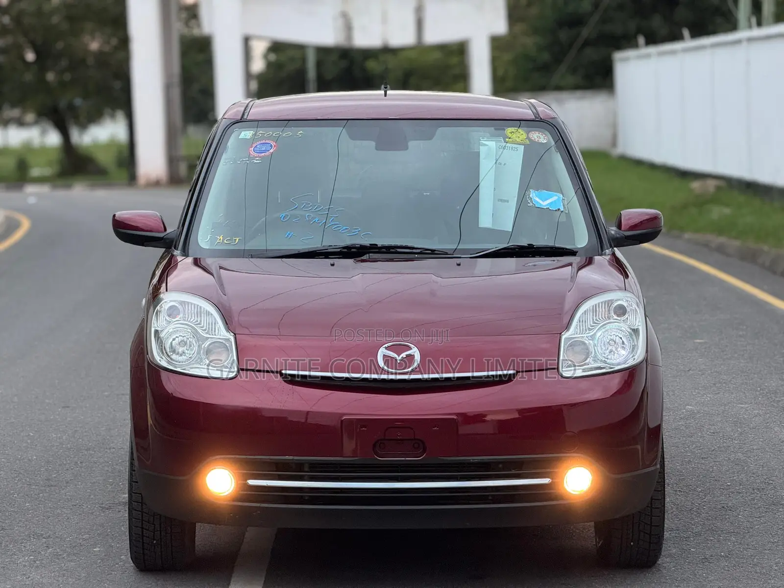 Mazda Verisa 2011 Maroon