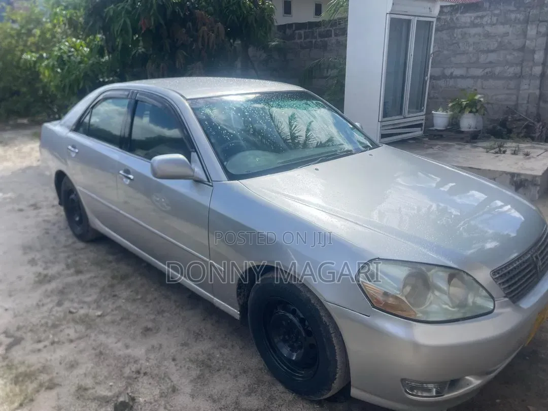 Toyota Mark II 2001 Silver