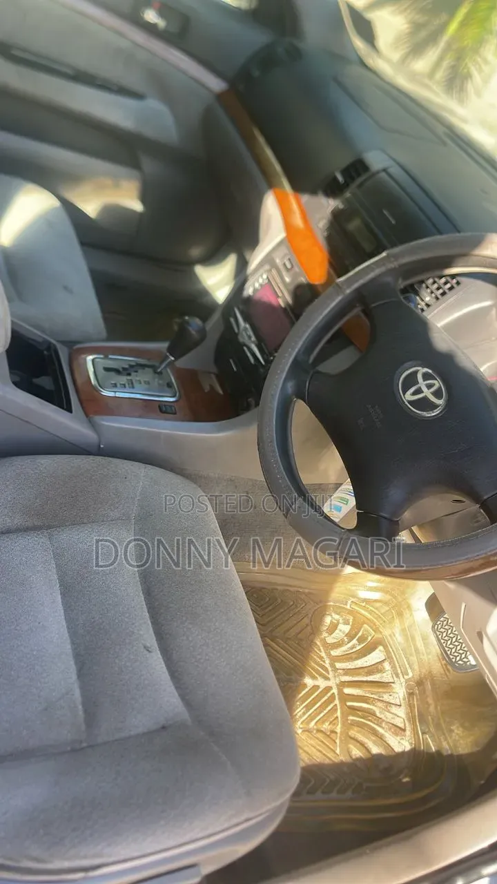 Toyota Mark II 2001 Silver