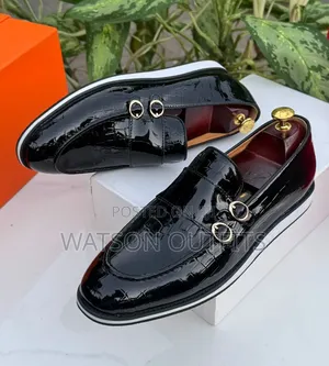 Classically Made Casually Worn Men's Leather Shoes Prada Brand New