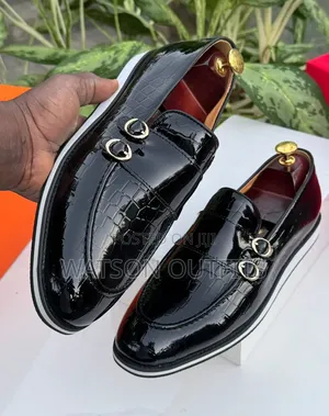 Classically Made Casually Worn Men's Leather Shoes Prada Brand New