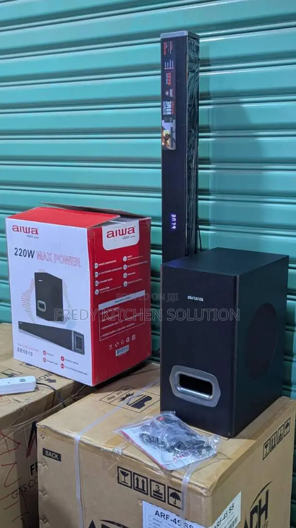 Watt 220 Aiwa Sound