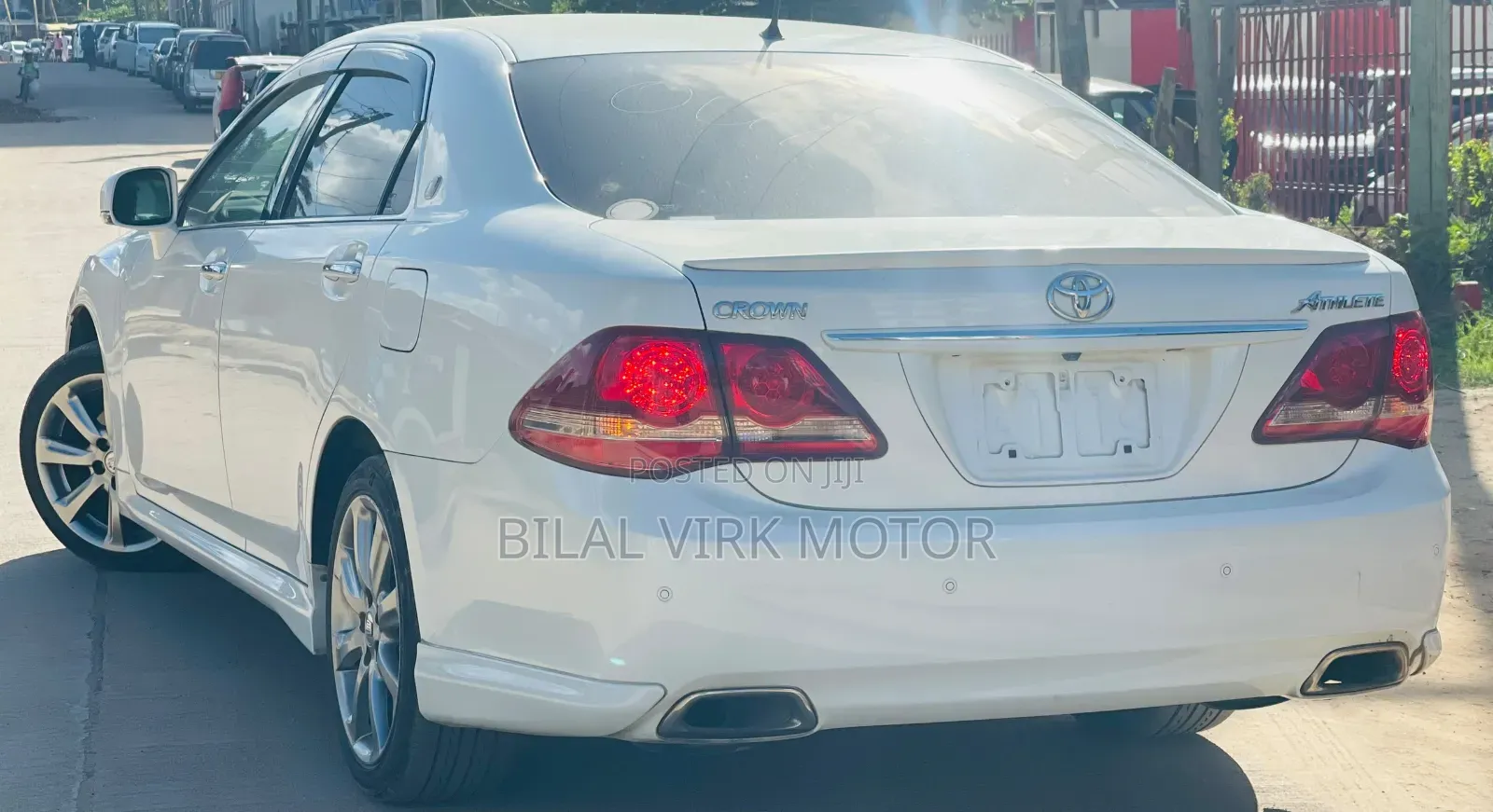 Toyota Crown 2010 White