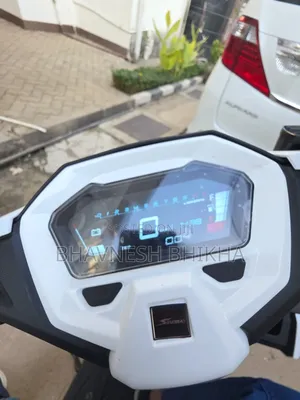 Motorcycle 2025 White