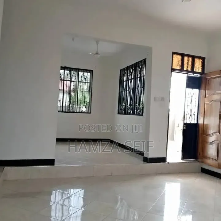 2bdrm House in Mikocheni for rent