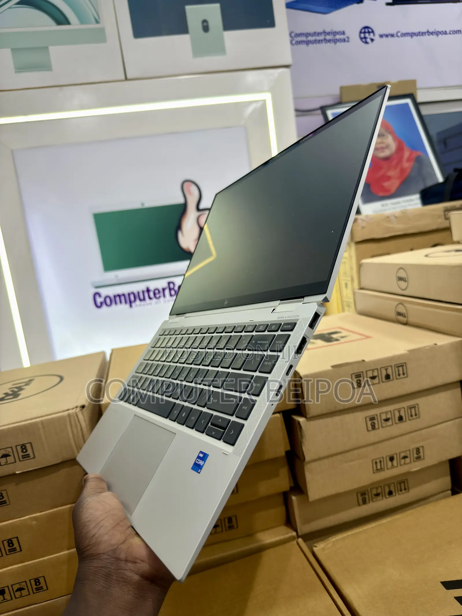 Laptop HP EliteBook 1040 G8 32GB Intel Core i7 SSD 512GB