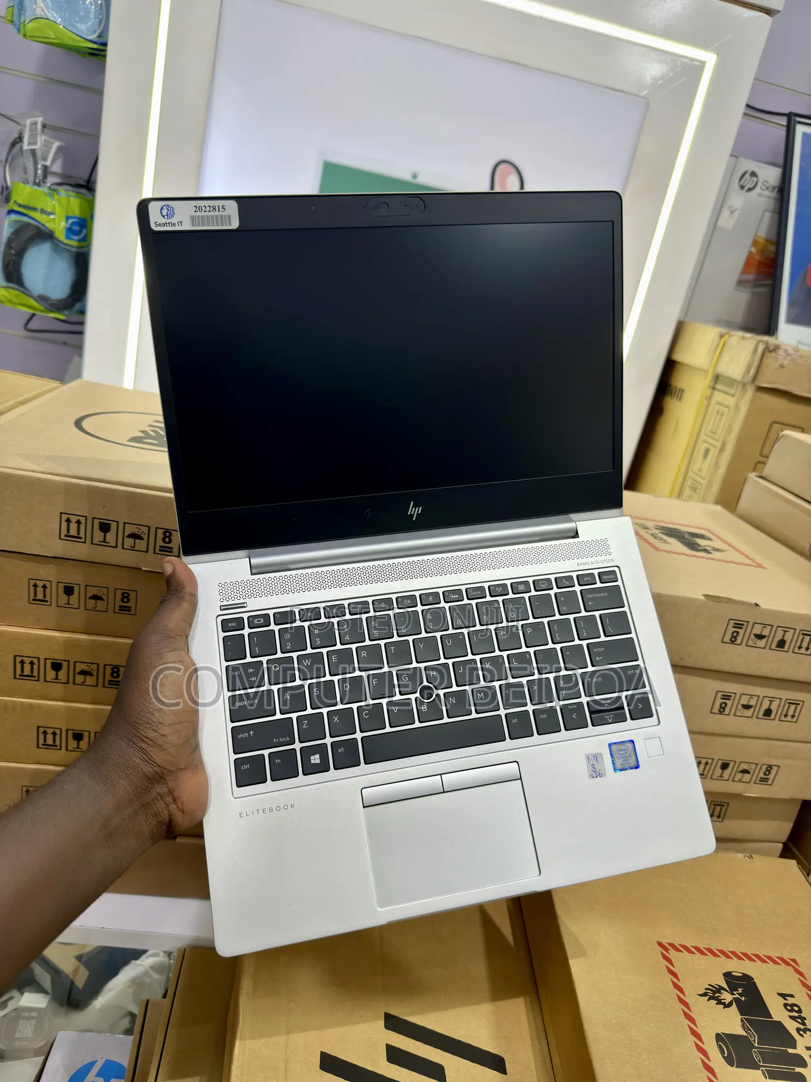 Laptop HP EliteBook 830 G6 8GB Intel Core i7 SSD 256GB