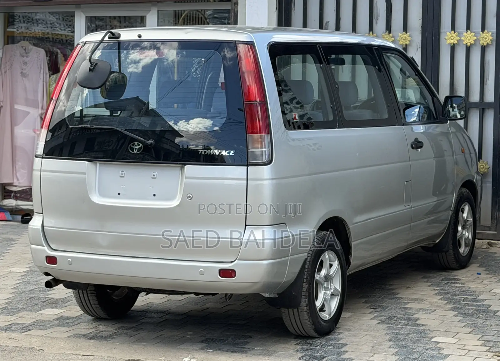 Toyota TownAce Noah 2001 Silver