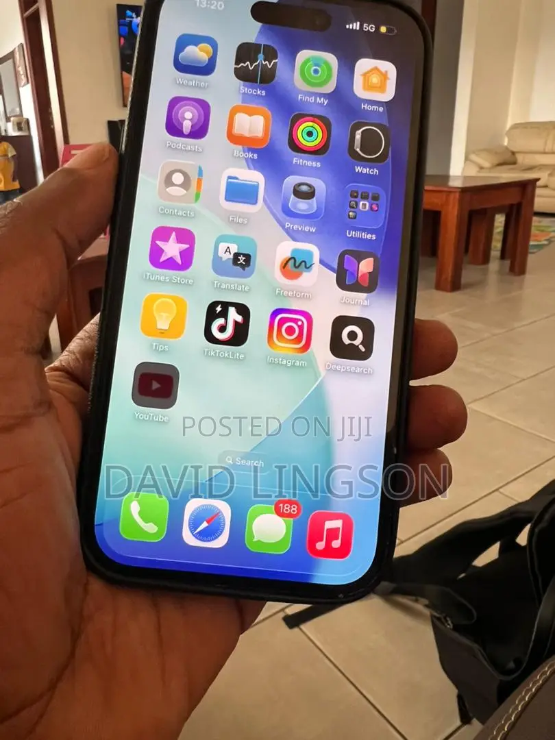 Apple iPhone 15 128 GB Black