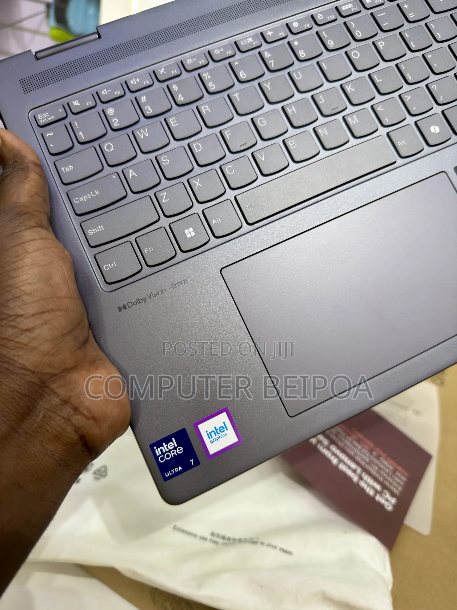 New Laptop Lenovo Yoga 7i 16GB Intel Core Ultra 7 SSD 1T