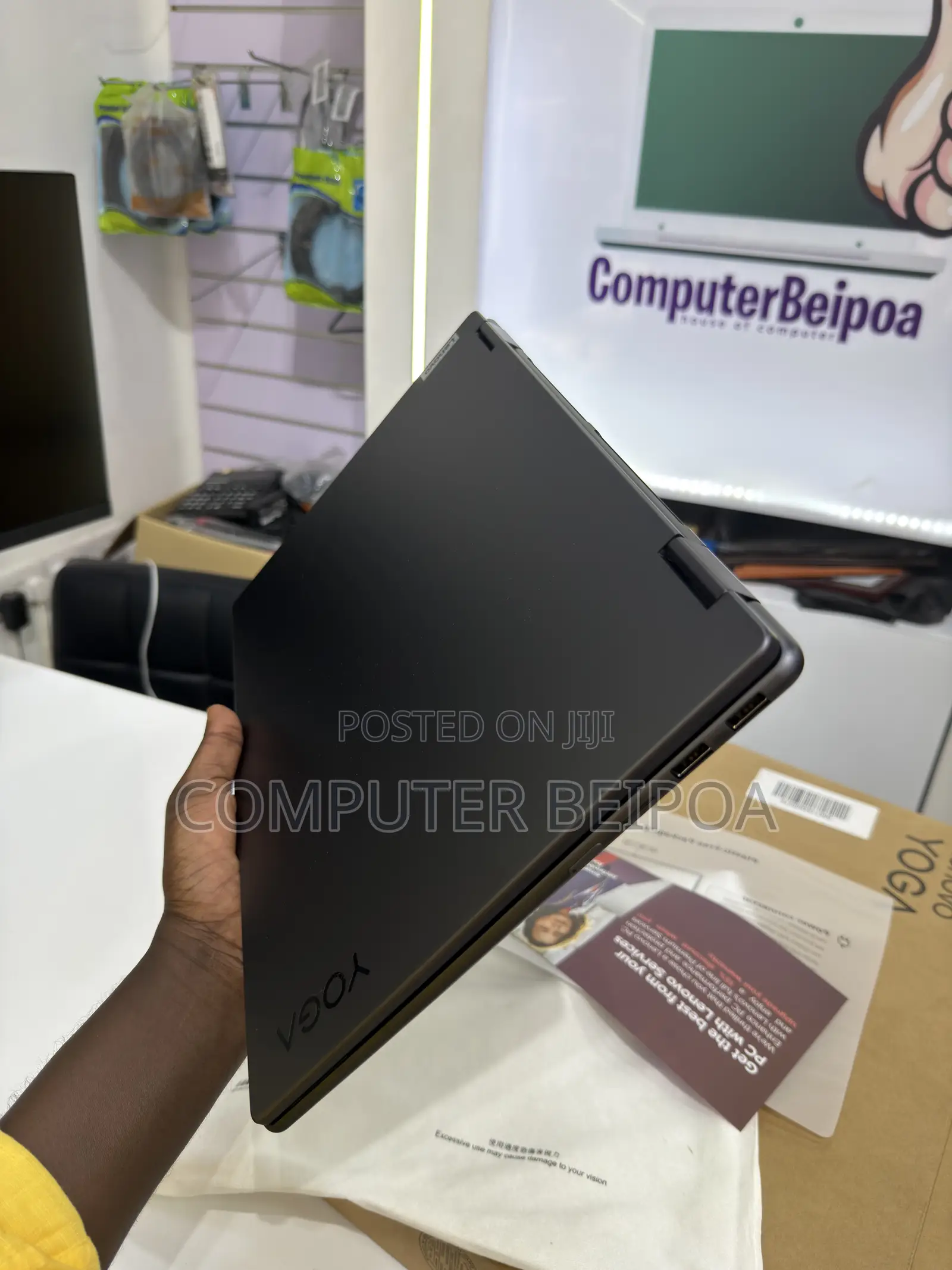 New Laptop Lenovo Yoga 7i 16GB Intel Core Ultra 7 SSD 1T