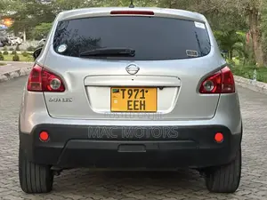 Nissan Dualis 2010 Silver